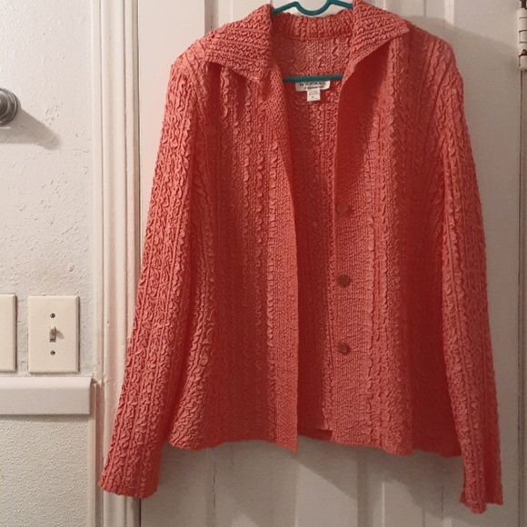 RAFAEL Tops - RAFAEL Essential Jacket & Top